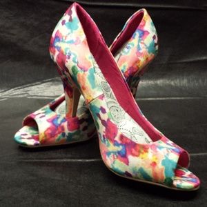 Floral pump